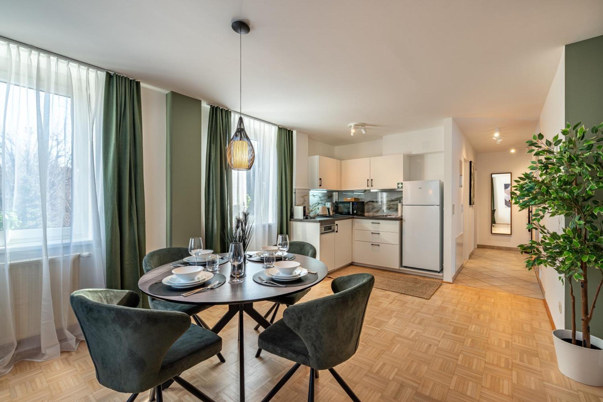 Stadtapartments Luna By Cosy Homes Villach Ngoại thất bức ảnh